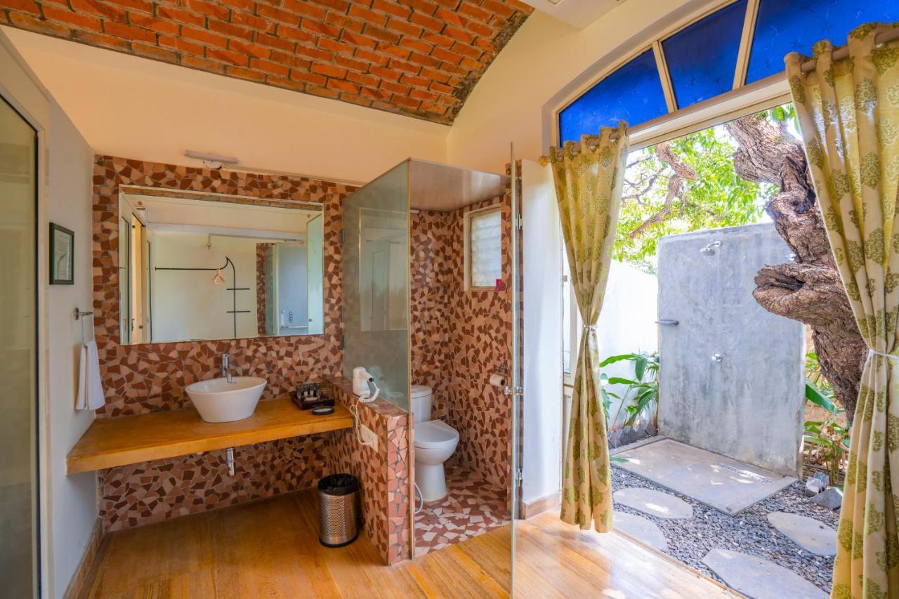 A Pousada Moustache Goa Luxuria Vagator Exterior foto